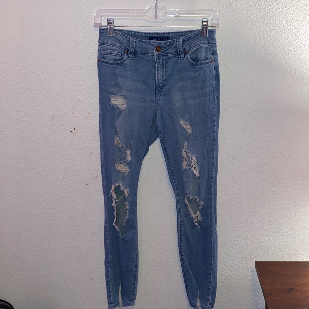 Ripped Skinny Jeans